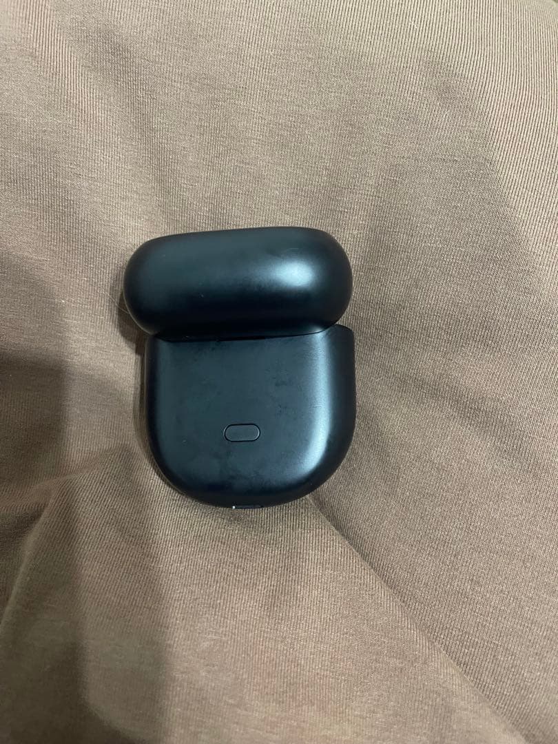 BOSE ワイヤレスイヤホン ブラック　ケースのみ