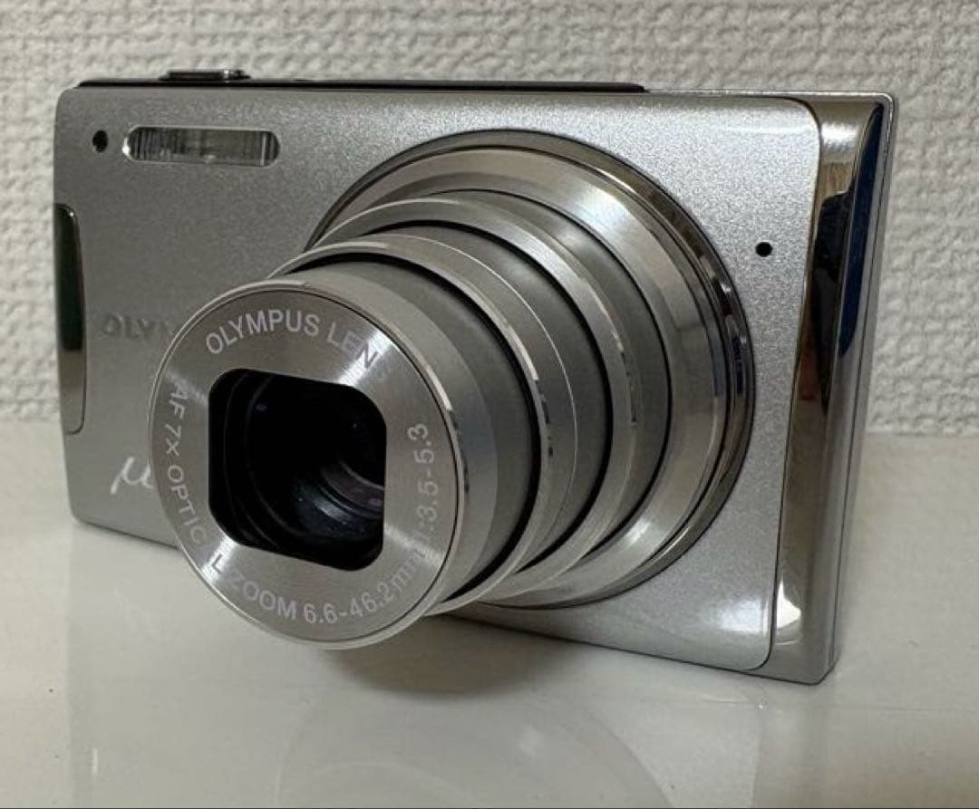 【美品・動作確認済】OLYMPUS μ1060 コンデジ　シルバー
