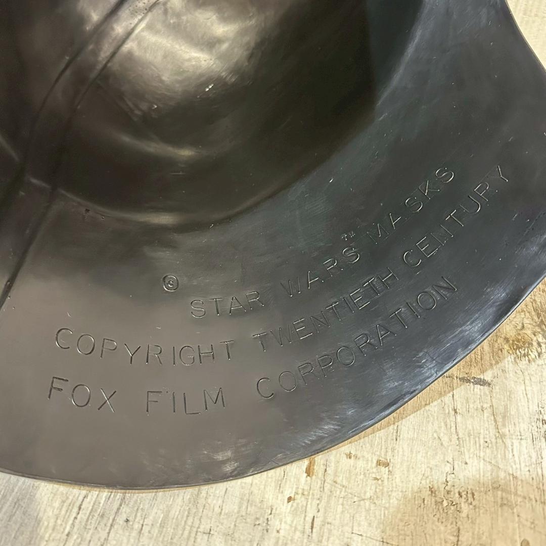 iΦ【希少】ダースベイダー STARWARS マスク ドンポスト社製 箱あり