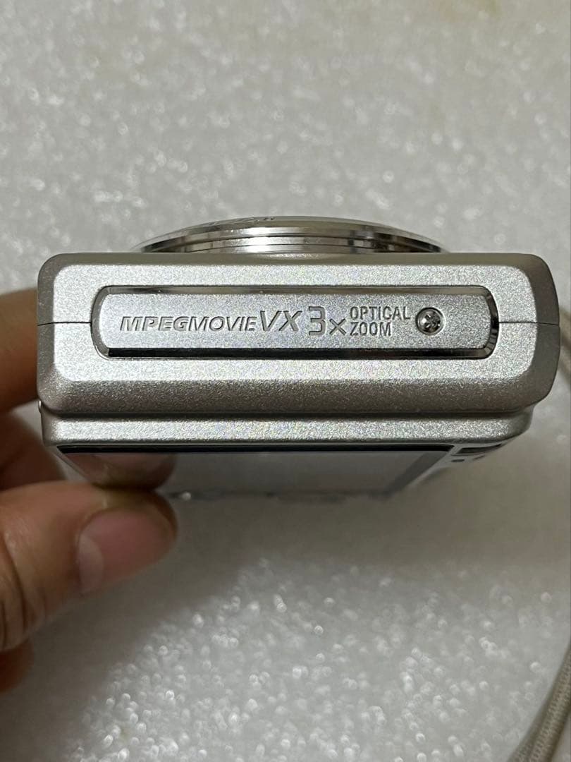 Sony Cyber-shot DSC-W200 12.1MP動作未確認です