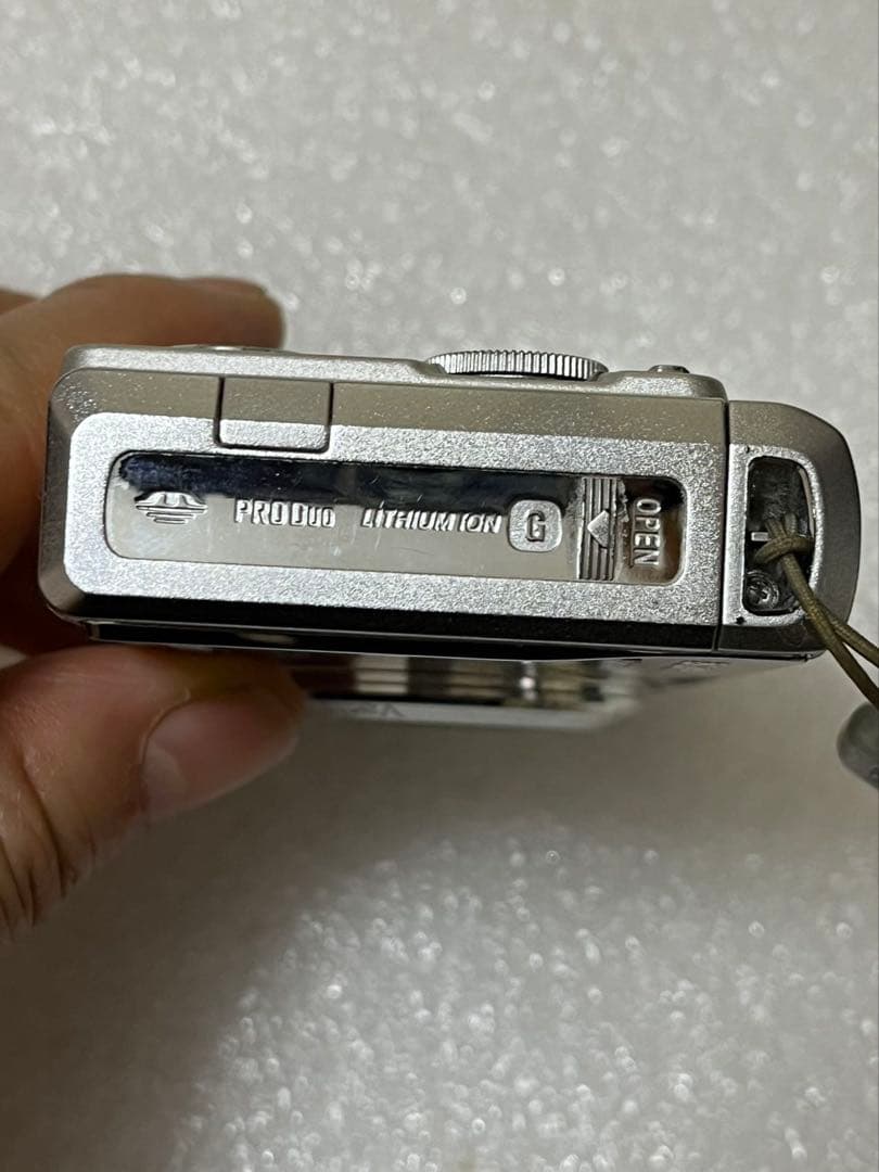 Sony Cyber-shot DSC-W200 12.1MP動作未確認です