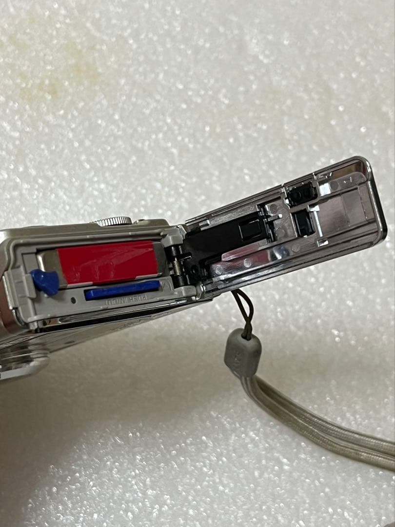 Sony Cyber-shot DSC-W200 12.1MP動作未確認です