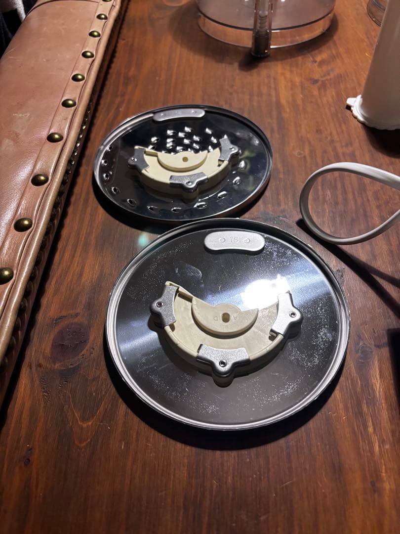 クイジナート フードプロセッサー DLC-８PLUS II 2.3L