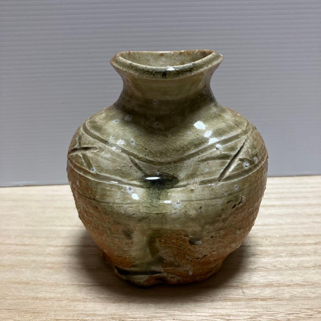 D-壁 備前焼 蹲 花入 陶印あり 環付 小壺 瓢箪印 骨董 花瓶 茶道具