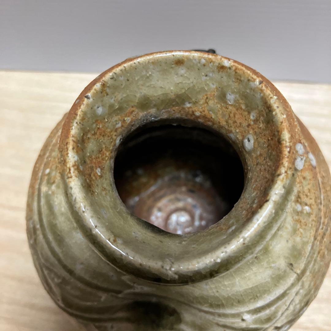 D-壁 備前焼 蹲 花入 陶印あり 環付 小壺 瓢箪印 骨董 花瓶 茶道具