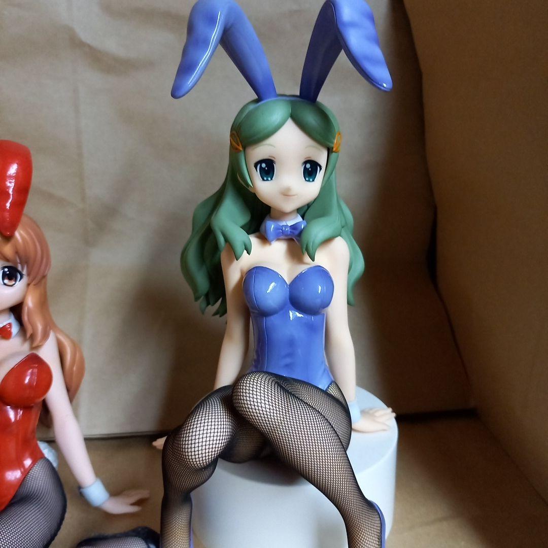 バニーフィギア