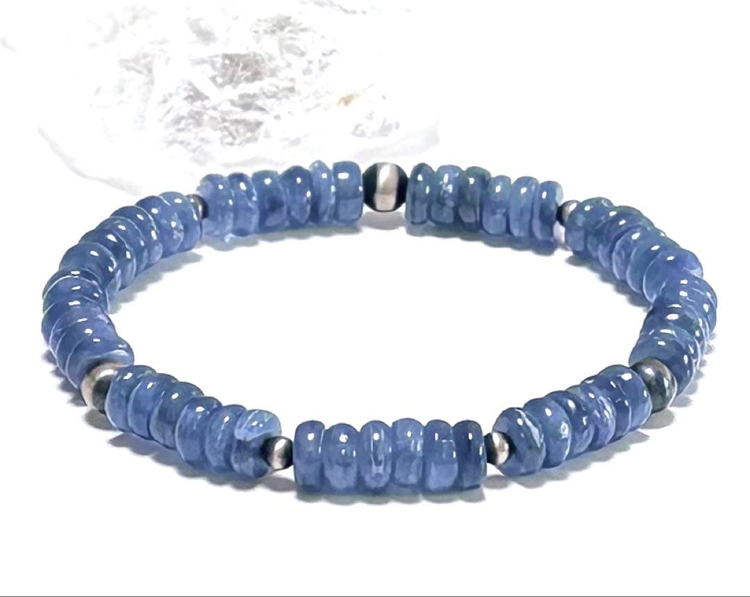 ⭐️天然石 カイヤナイト4A ロンデル•SV925ナバホパール ブレスレット