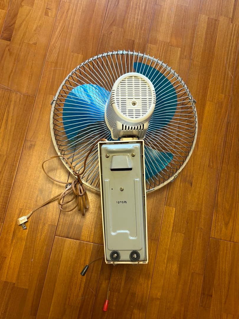 希少!!昭和レトロ!!壁掛け扇風機‼︎ナショナル【Ｆ-G351D】35センチ!!