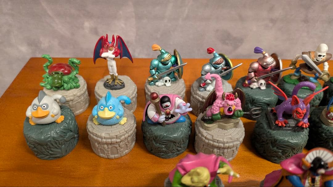 期間限定特価！【希少品】ドラゴンクエスト　ボトルキャップ　20体まとめ売り