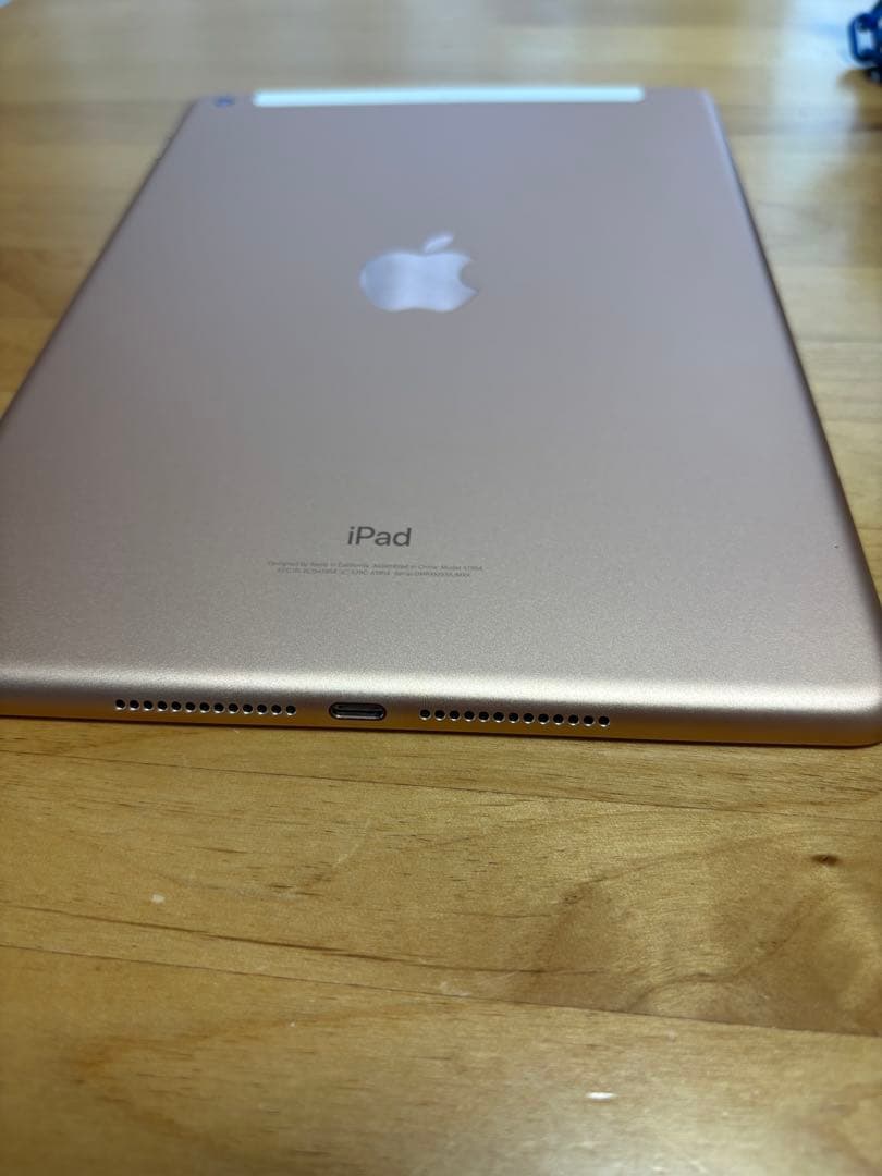 [美品] iPad第6世代128GBセルラー　ApplePencil,ケース付き