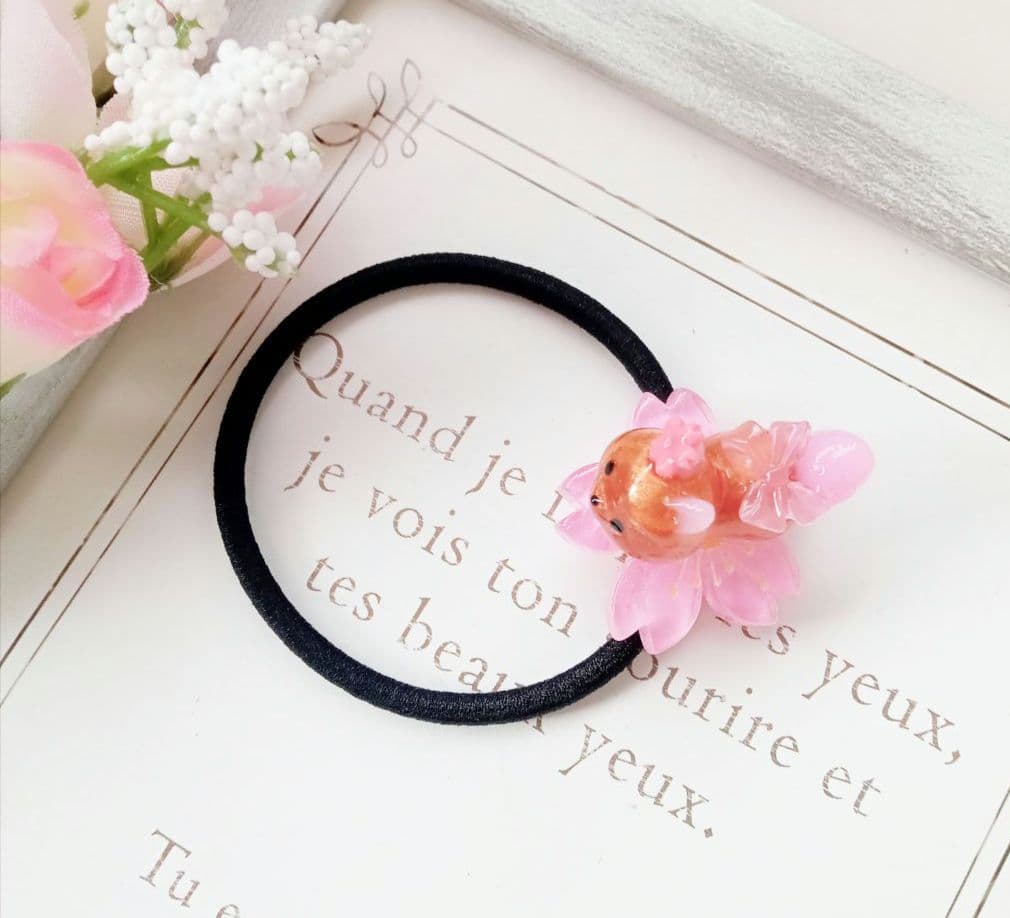 No.３５　桜のこぎつねちゃん　ヘアゴム　こぎつね　子ぎつね