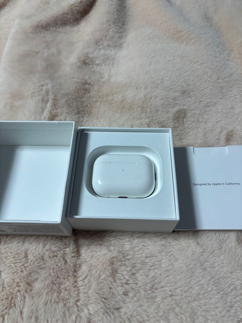 apple AirPods pro 第2世代 ライトニング Lightning