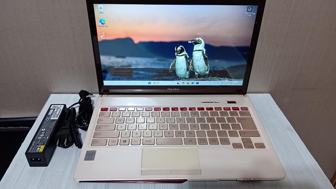 Fujitsu Floral Kiss 4世代i5 ②