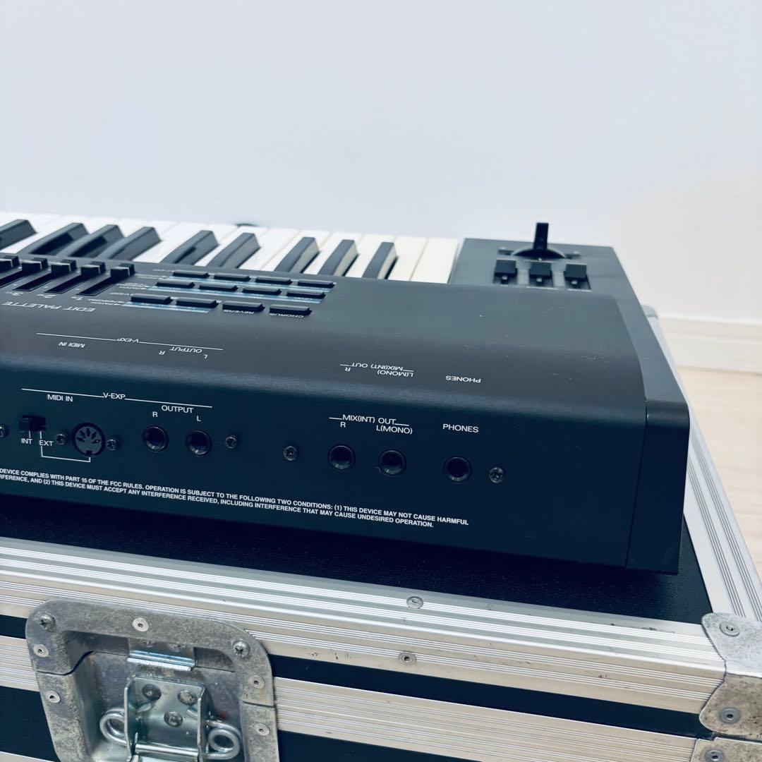 Roland JV-90 名機シンセ 動作良好 ハードケース付 76鍵 JV