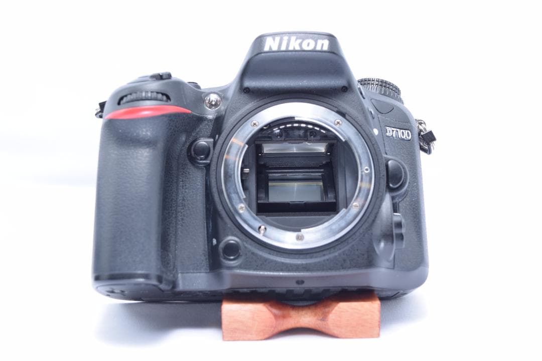 Nikon D7100 ダブルレンズセット　シグマ超望遠レンズ付き