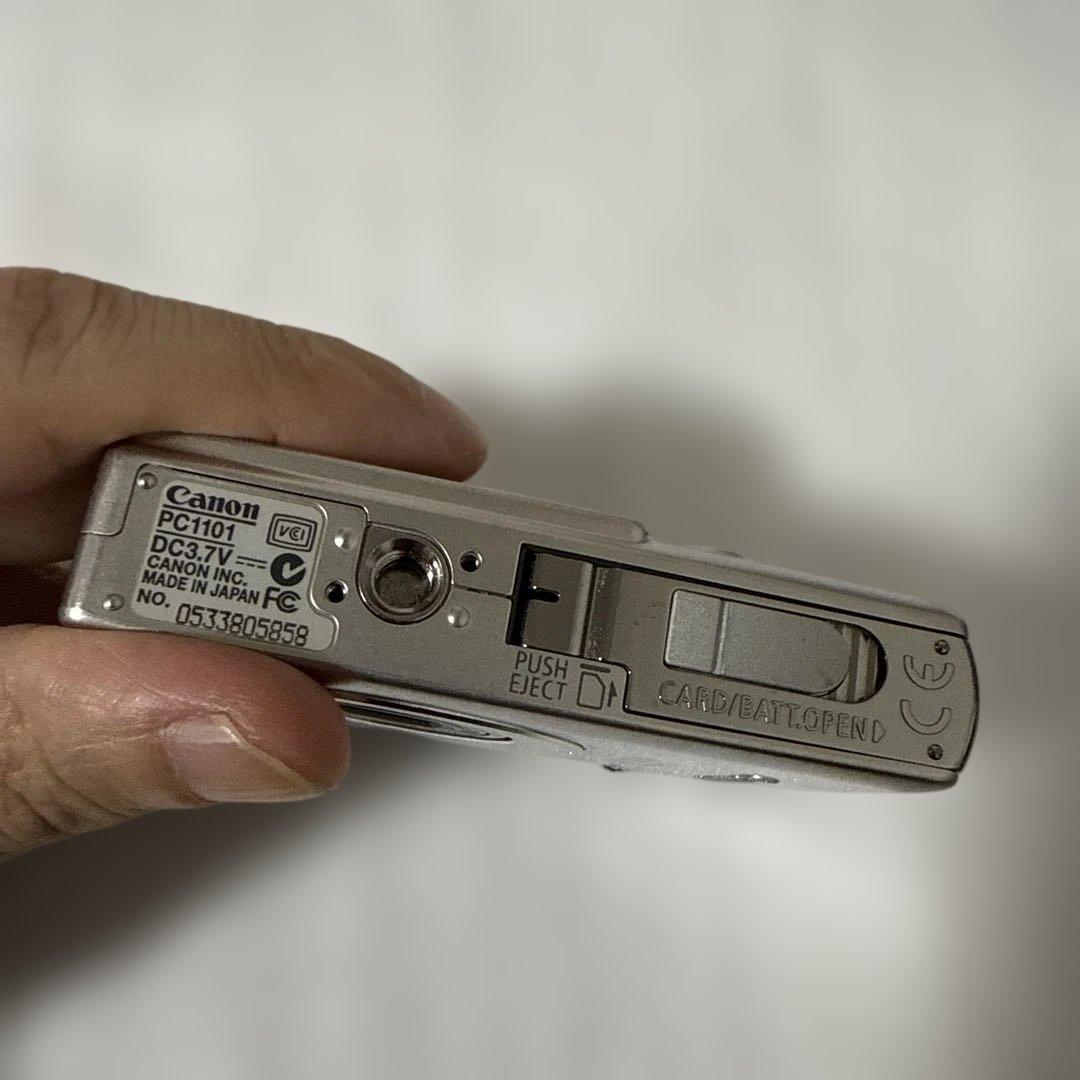 ❗️激安価格❗️デジカメ　本体　Canon DIGITAL IXUS40