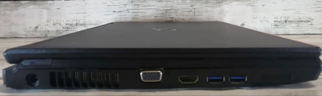 Windows11 FUJITSU ノートパソコン 本体 SSD