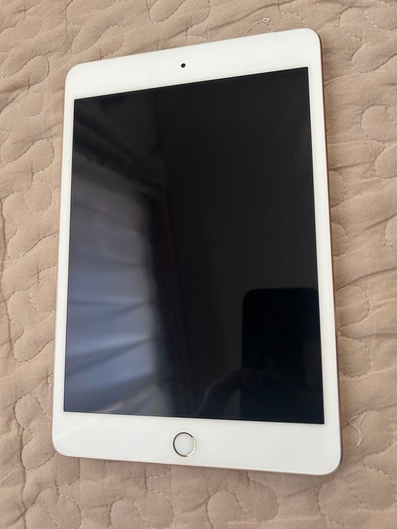 iPad mini 4 16GB ゴールド Wi-Fi+Cellular