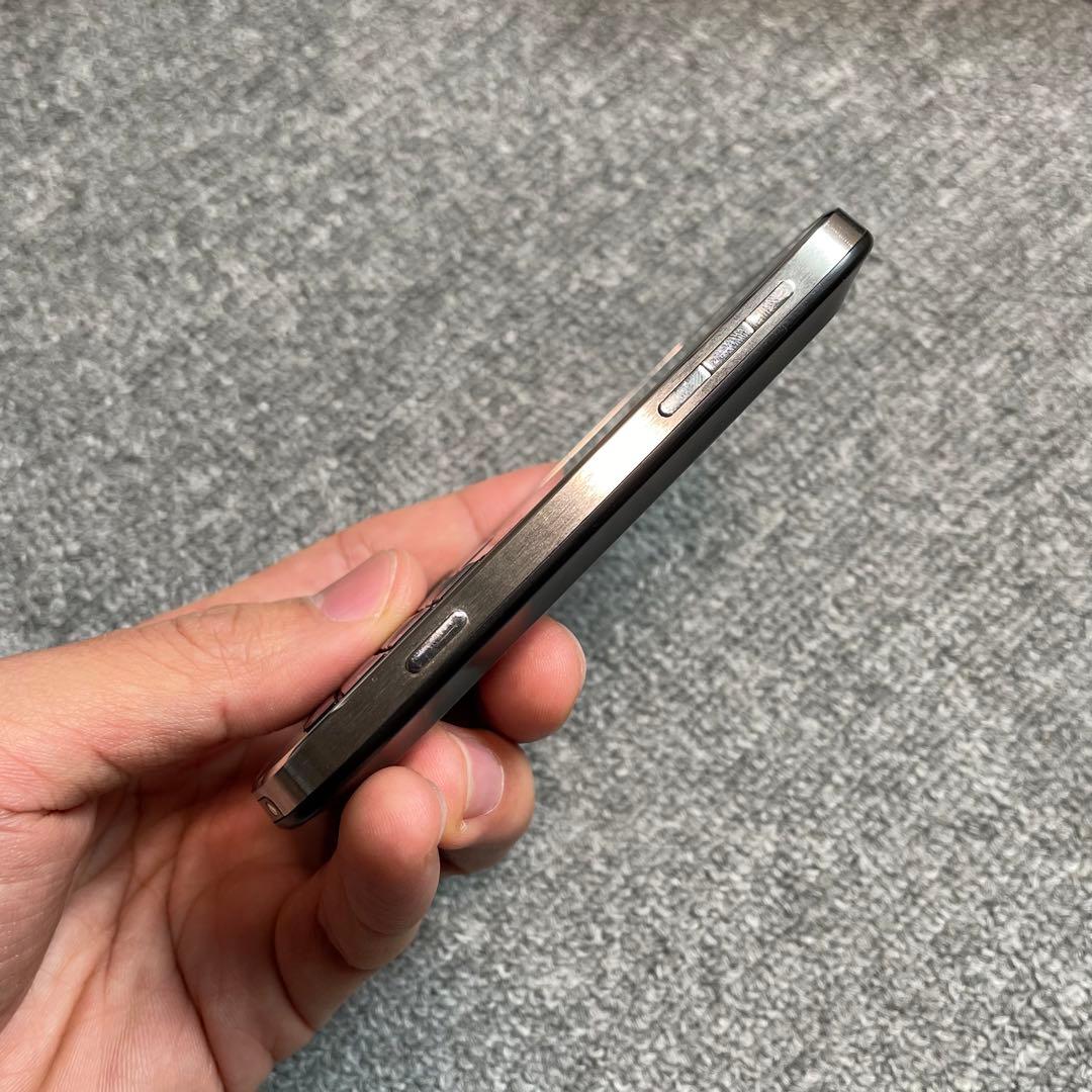 【美品】ブラックベリー9900 SIMフーリ コレクターズ