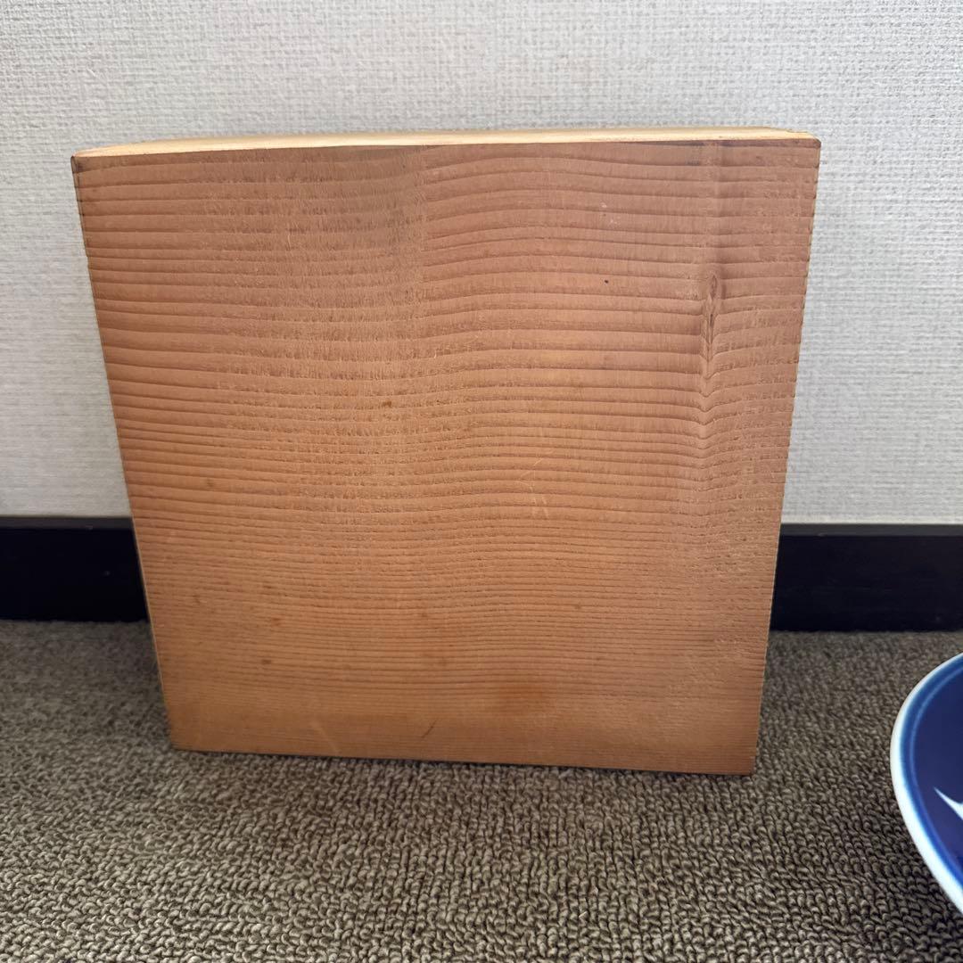 深川製磁 美術有田焼 明宣徳年製 瑠璃地 白花紋 菓子盤と箱