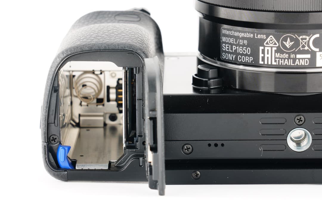 極美品 真・α6000 SONY ミラーレス ILCE-6000L パワーズーム