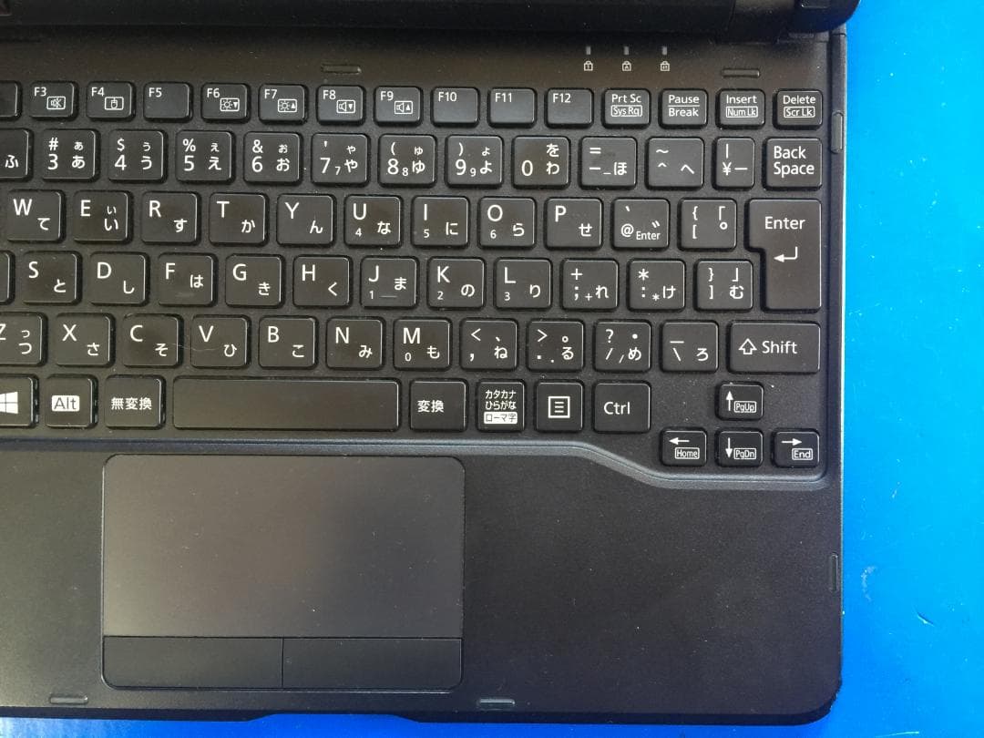 ARROWS Tab Q506 10.1型IPS液晶/Office/Win11