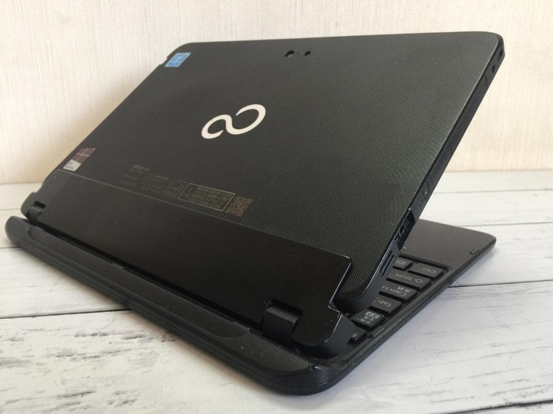 ARROWS Tab Q506 10.1型IPS液晶/Office/Win11