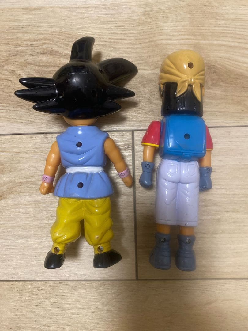 ドラゴンボール 悟空 ブルマ　 フィギュアセット