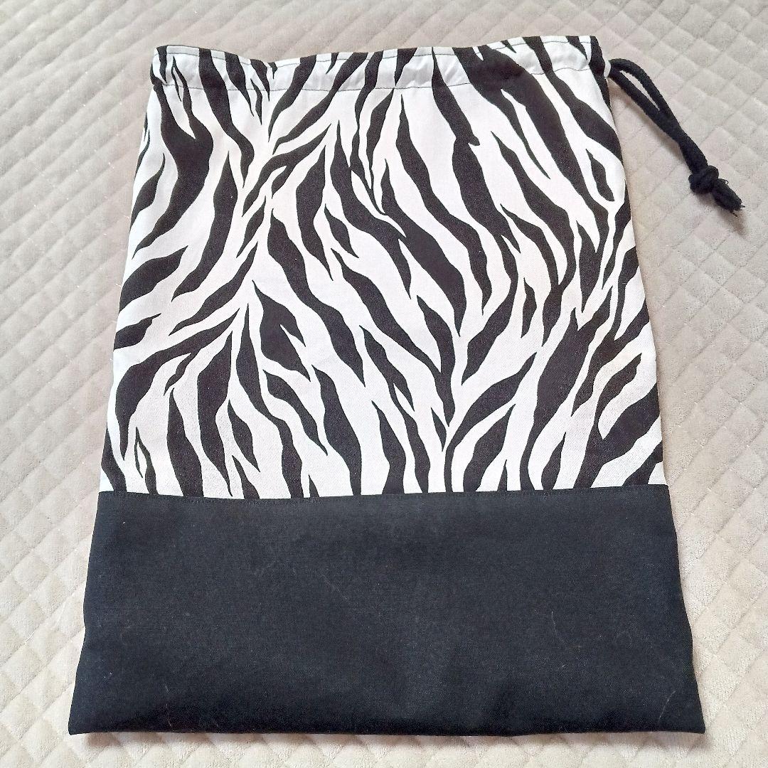 ぴんちょす　ハンドメイド（ゼブラ柄）