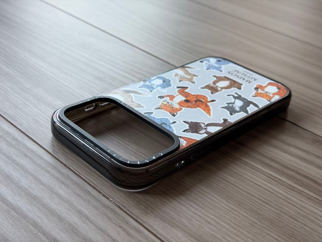 MAISON KITSUNÉ CASETiFY iPhone17ProMax
