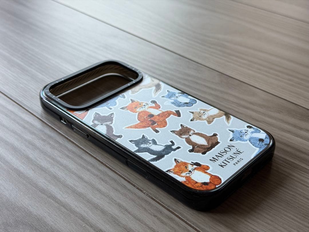 MAISON KITSUNÉ CASETiFY iPhone17ProMax