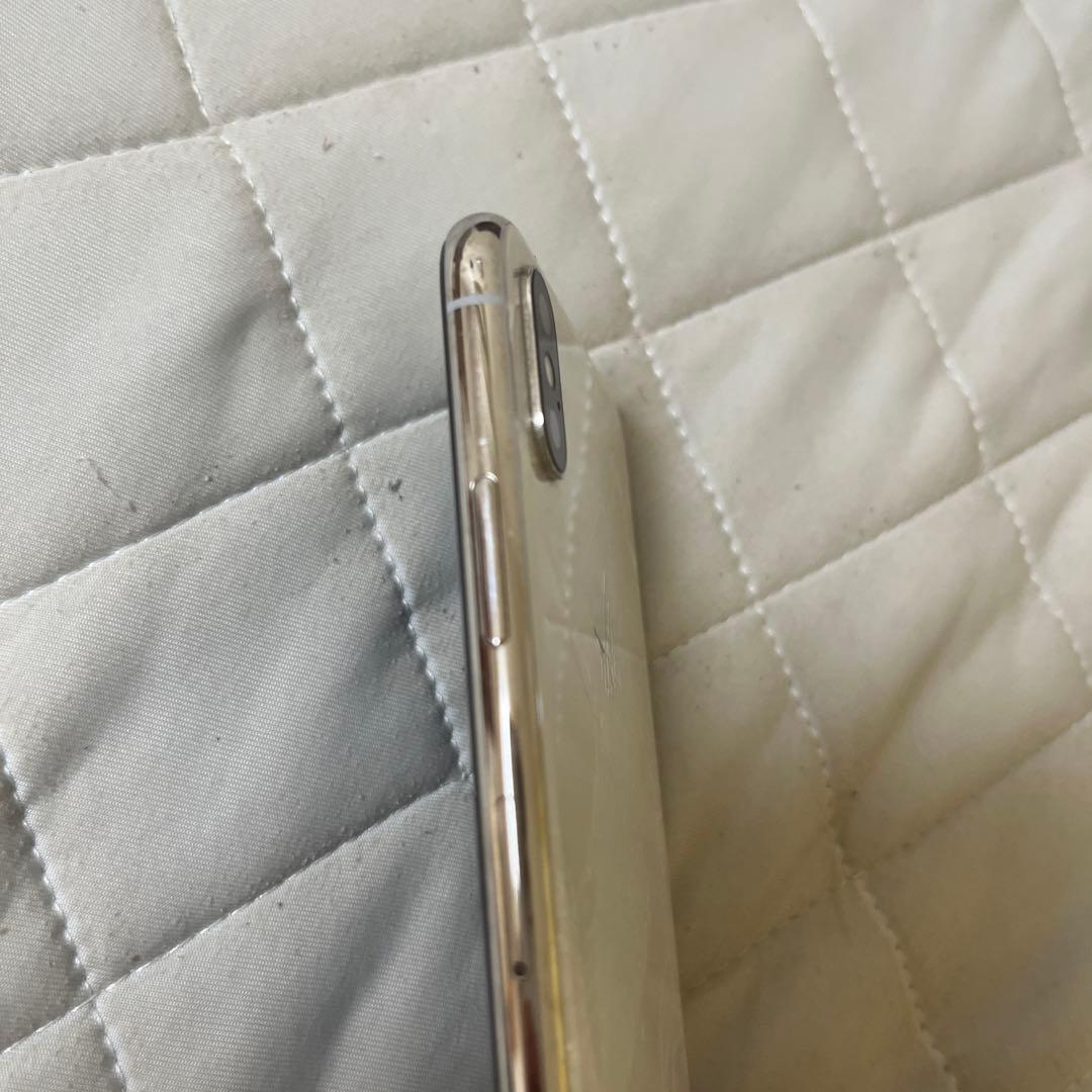 iPhone X 64GB シルバー