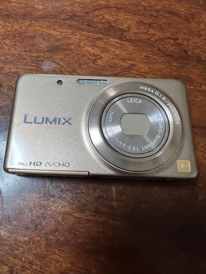 デジタルカメラ LUMIX　DMC-FX80　動作確認済中古美品