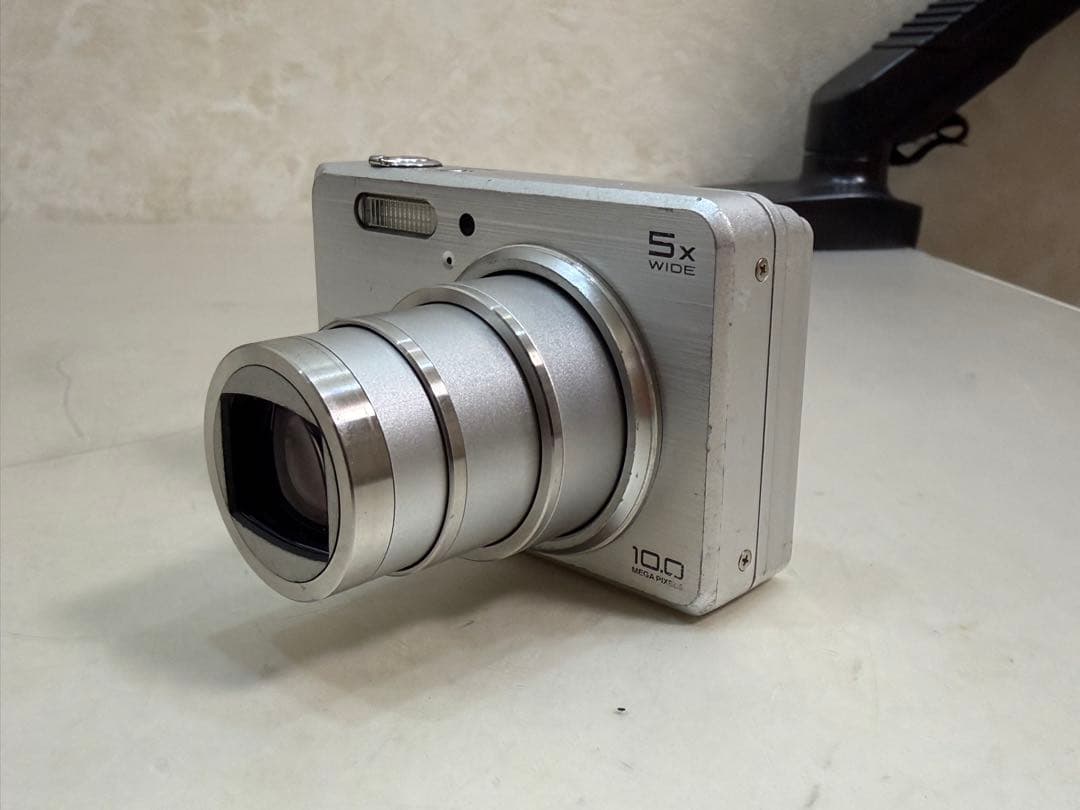 Fujifilm INEPIX J150w メモリー8GB デジタルカメラ