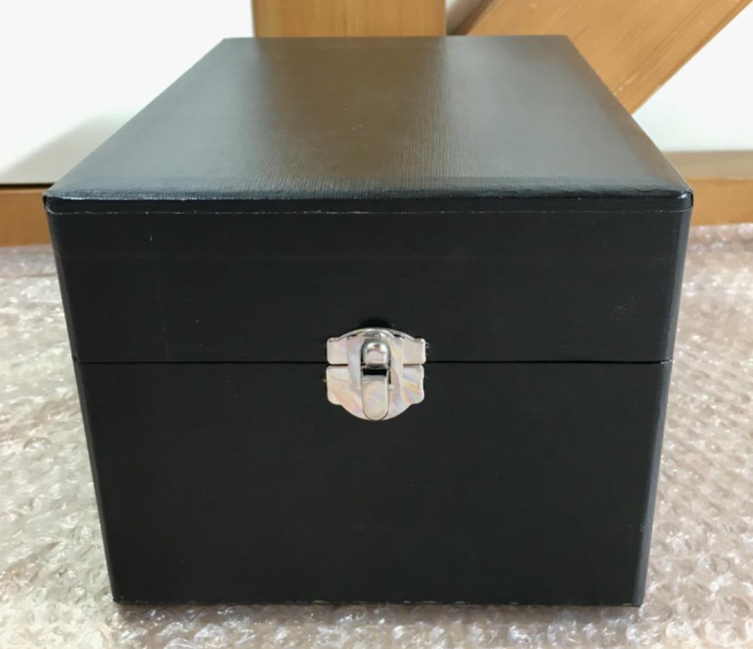 ○ロイヤルドルトン 花瓶 箱入り   フラワーベース