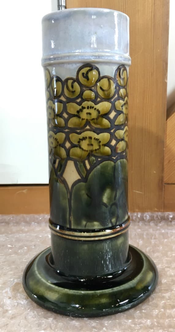 ○ロイヤルドルトン 花瓶 箱入り   フラワーベース