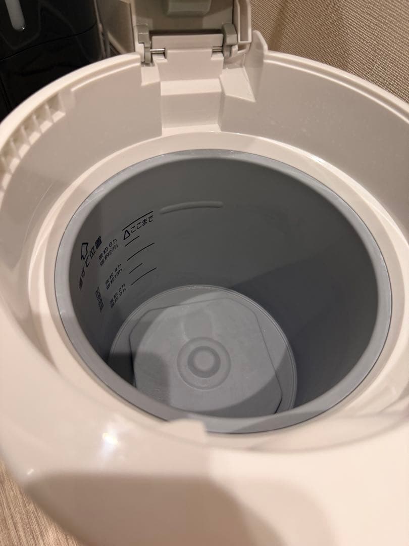 象印 スチーム式加湿器 2024年 2.2l EE-RT35-WA