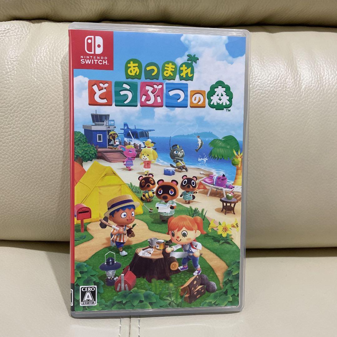 美品‼️あつ森＆Nintendo Switch 大人気色‼️ コーラルピンク