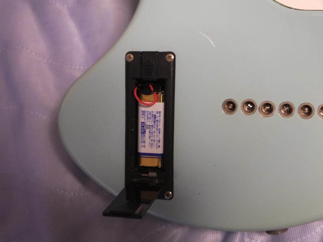 FERNANDES エレキギター ミントグリーン（ジャンク）