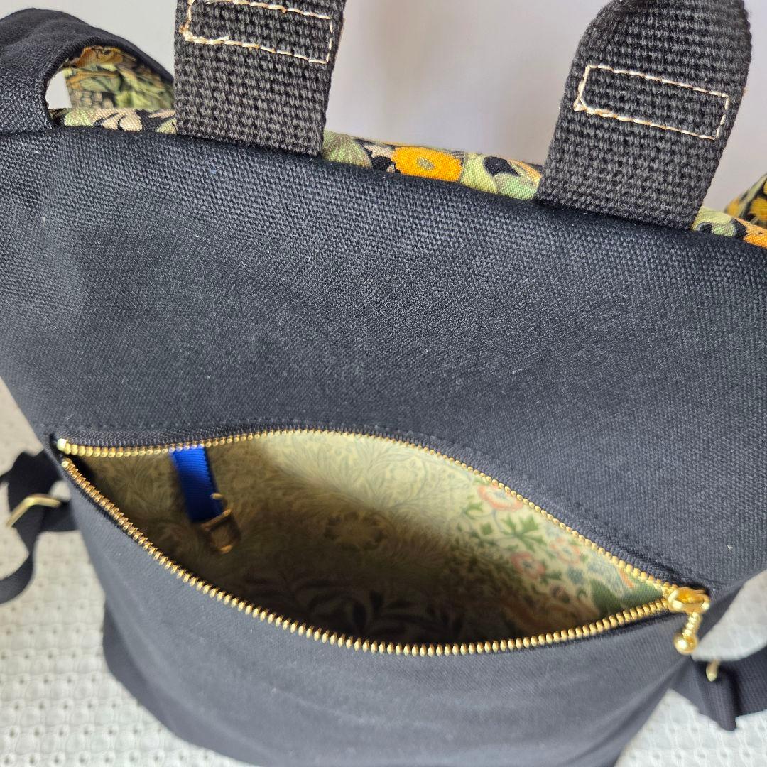 ✾ ルル ✾　楕円底リュック（L）ウィリアムモリス