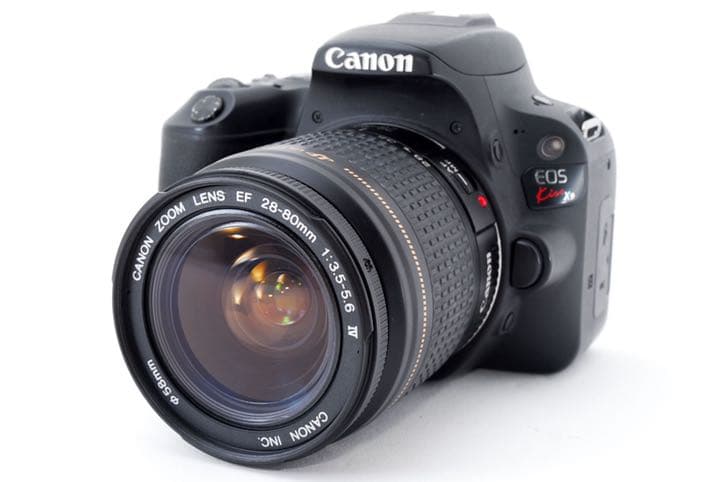 カメラバッグ付☆  キャノン canon kiss x9標準レンズセット