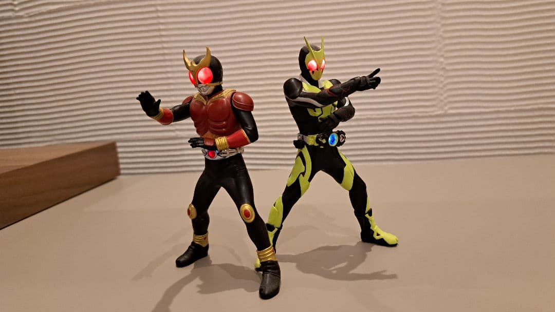 アルティメットルミナス　仮面ライダー　仮面ライダークウガ&ゼロワン