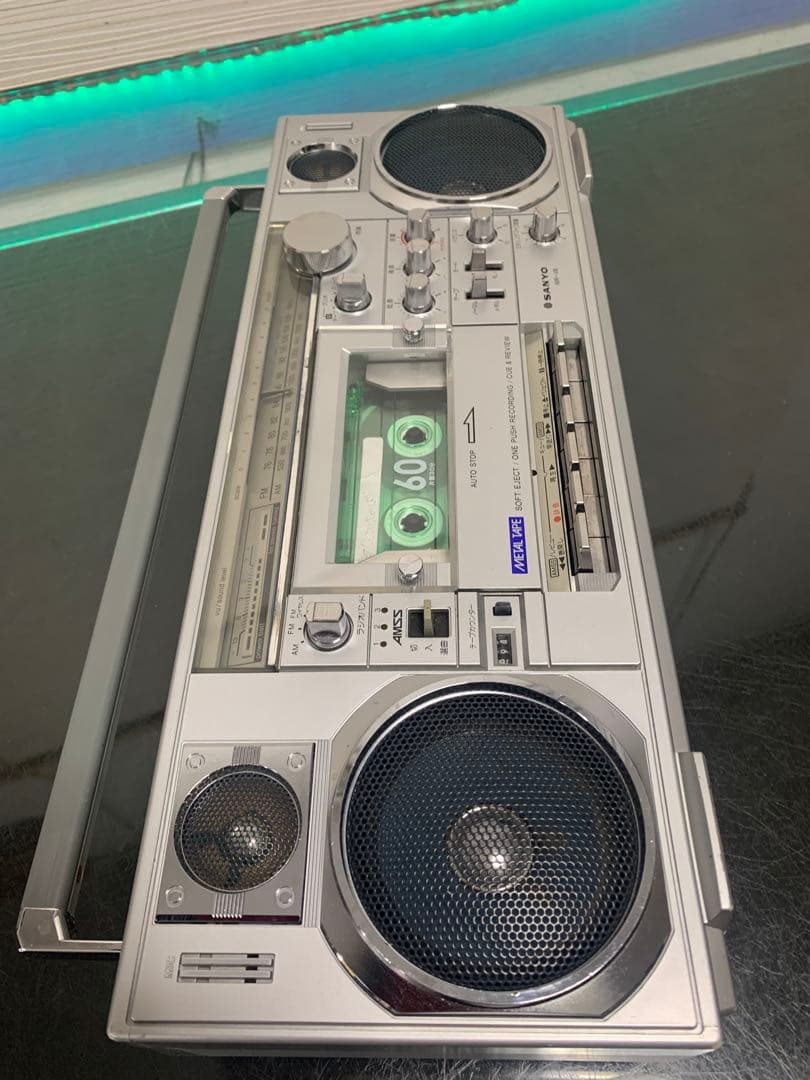 【美品・動作品】SANYO 三洋 MR-V8｜昭和レトロラジカセ｜希少モデル良音