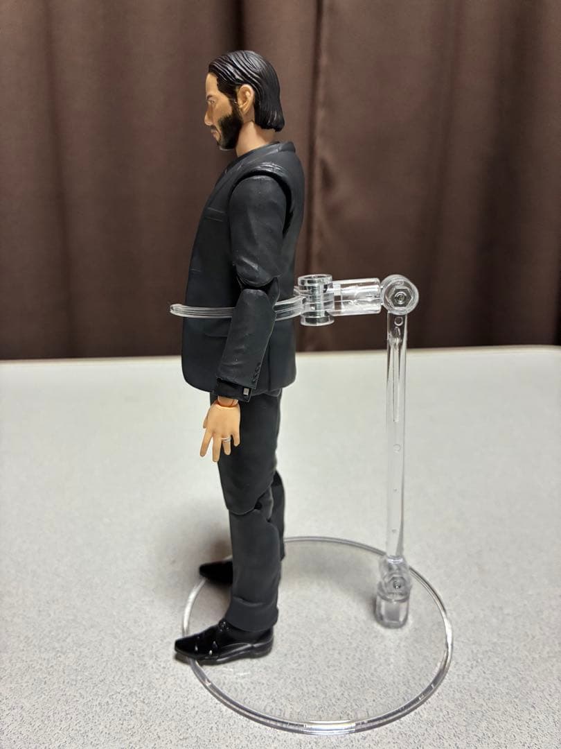 MAFEX No.070 JOHN WICK フィギュア　開封美品 オマケ付き。