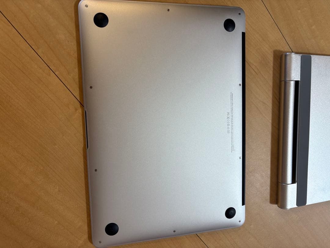 MacBook Air 13 インチ
