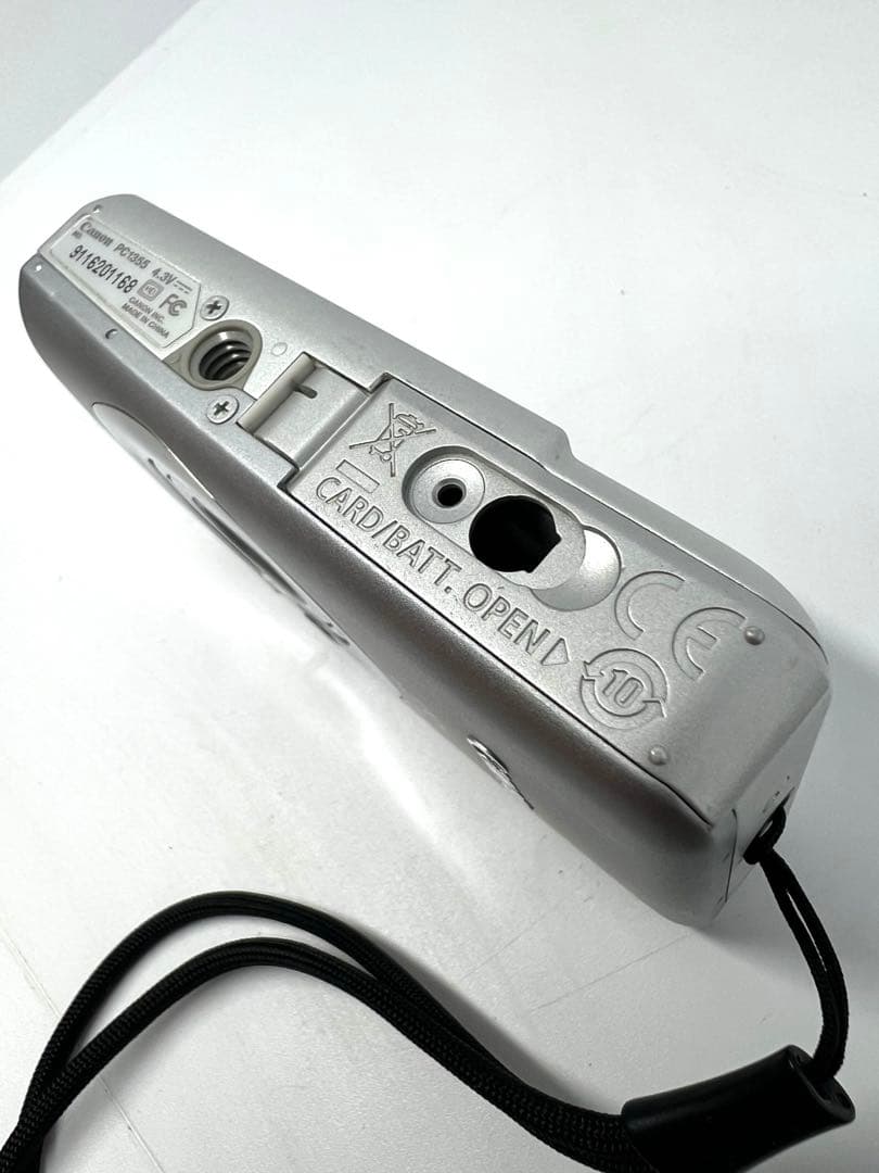 Canon キヤノンIXY DIGITAL 110IS デジカメ　PC1355