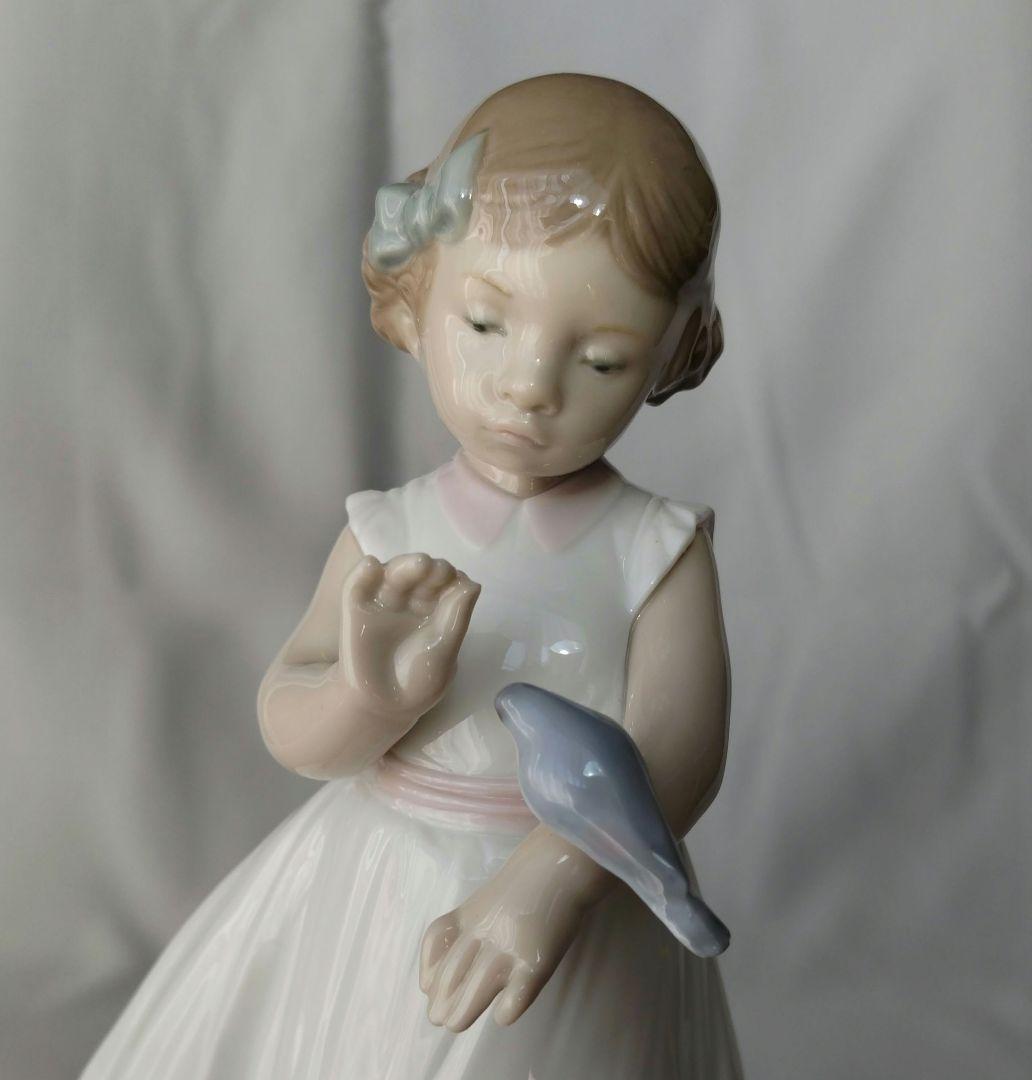 リヤドロ 置物 フィギュリン 小鳥とお友達 8059 少女 動物 鳥