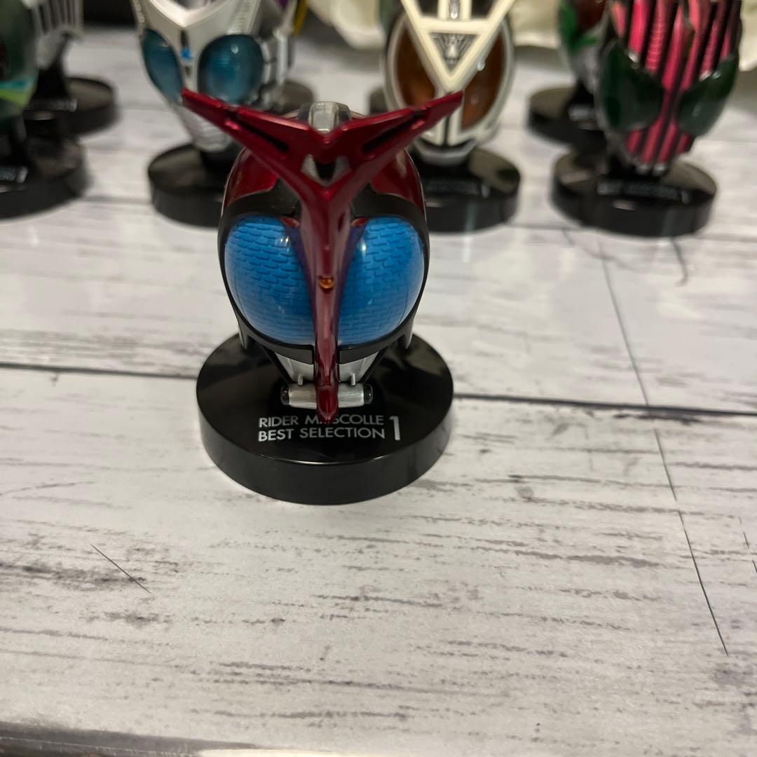 仮面ライダーマスクコレクション 全9体
