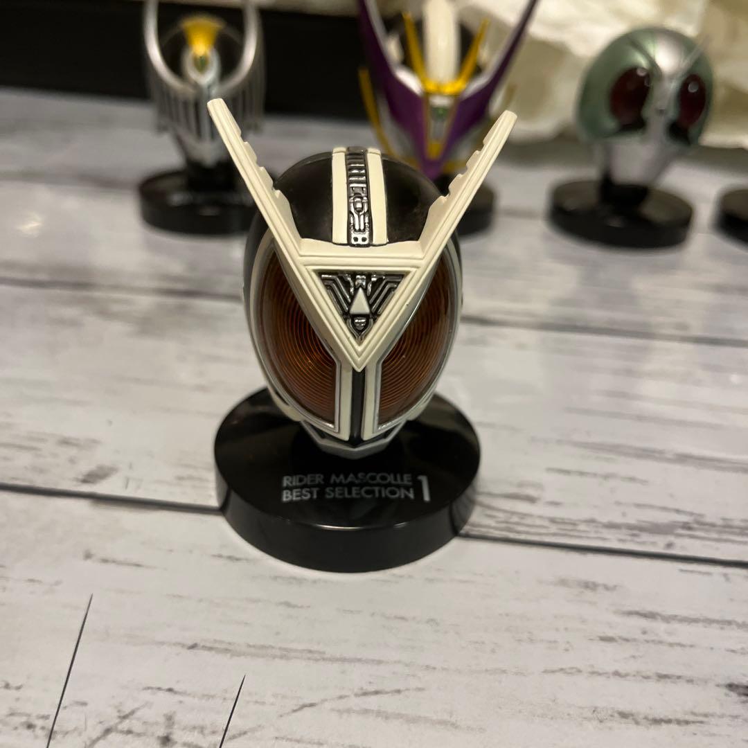 仮面ライダーマスクコレクション 全9体