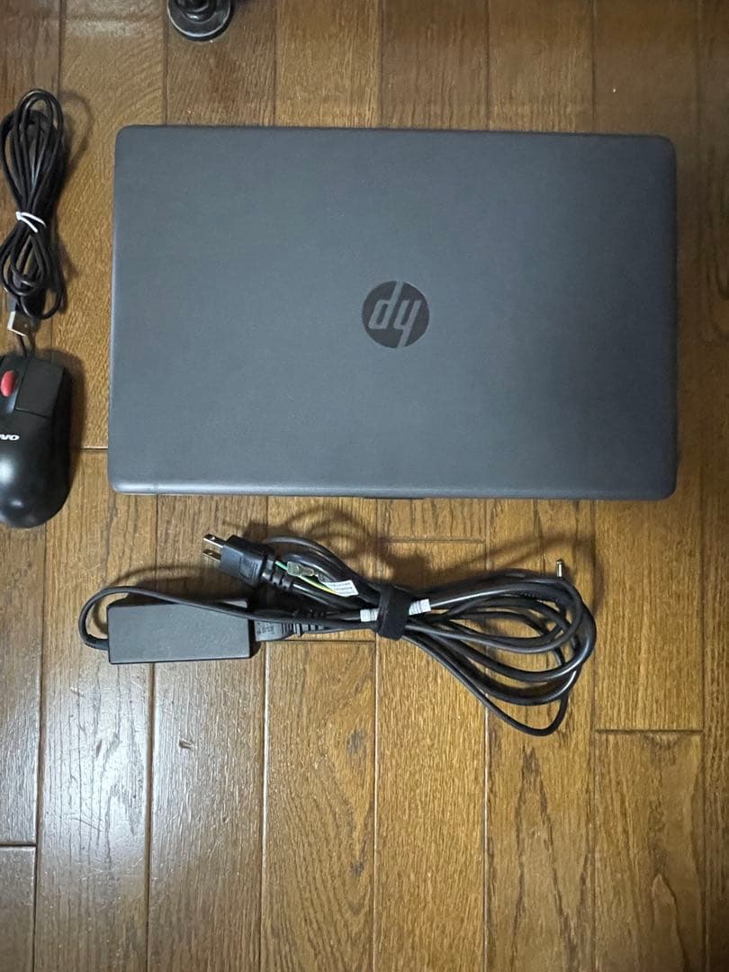 美品Win11 Corei3 7020U/8GB/SSD250GB/office